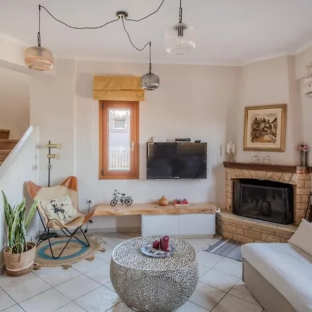 Solthira 3br Haven In 5' To * Kyparissia