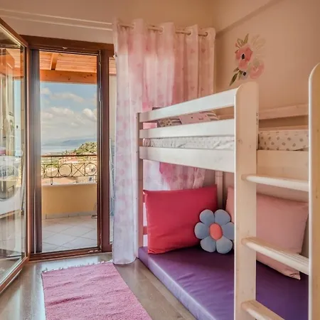 Solthira 3br Haven In 5' To Kyparissia